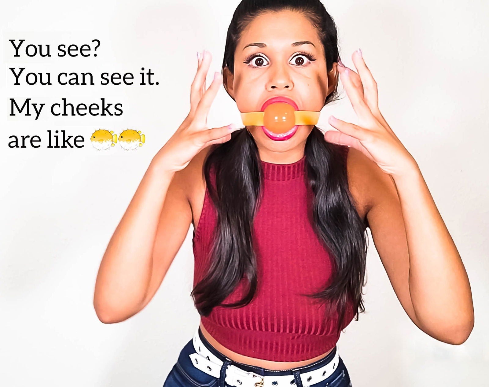 Ultra Restriktiver Ballknebel mit Riemen - silencilicone