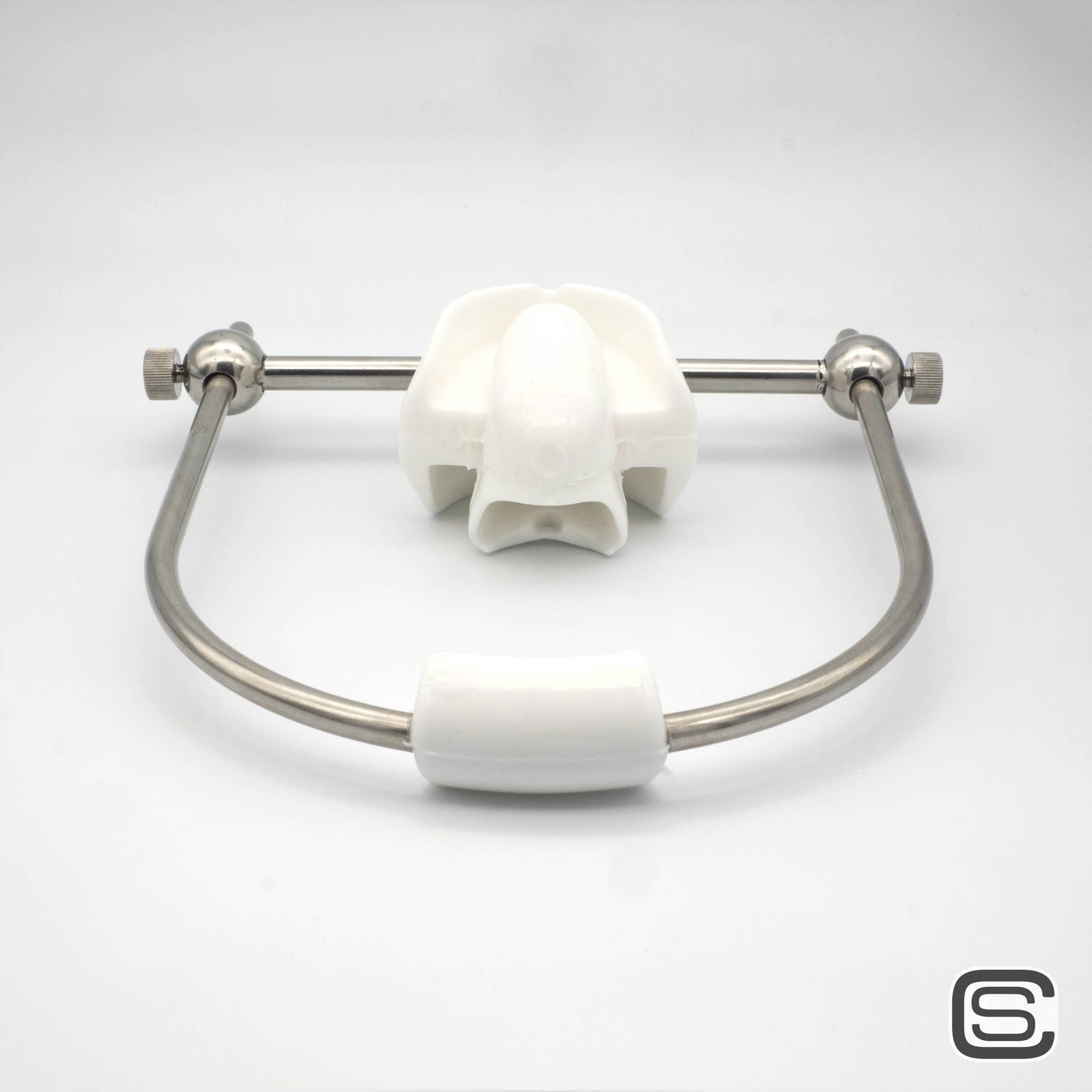 Ultra Restriktiver Ballknebel mit Stahlbügel - silencilicone